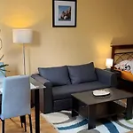 Orange 3*